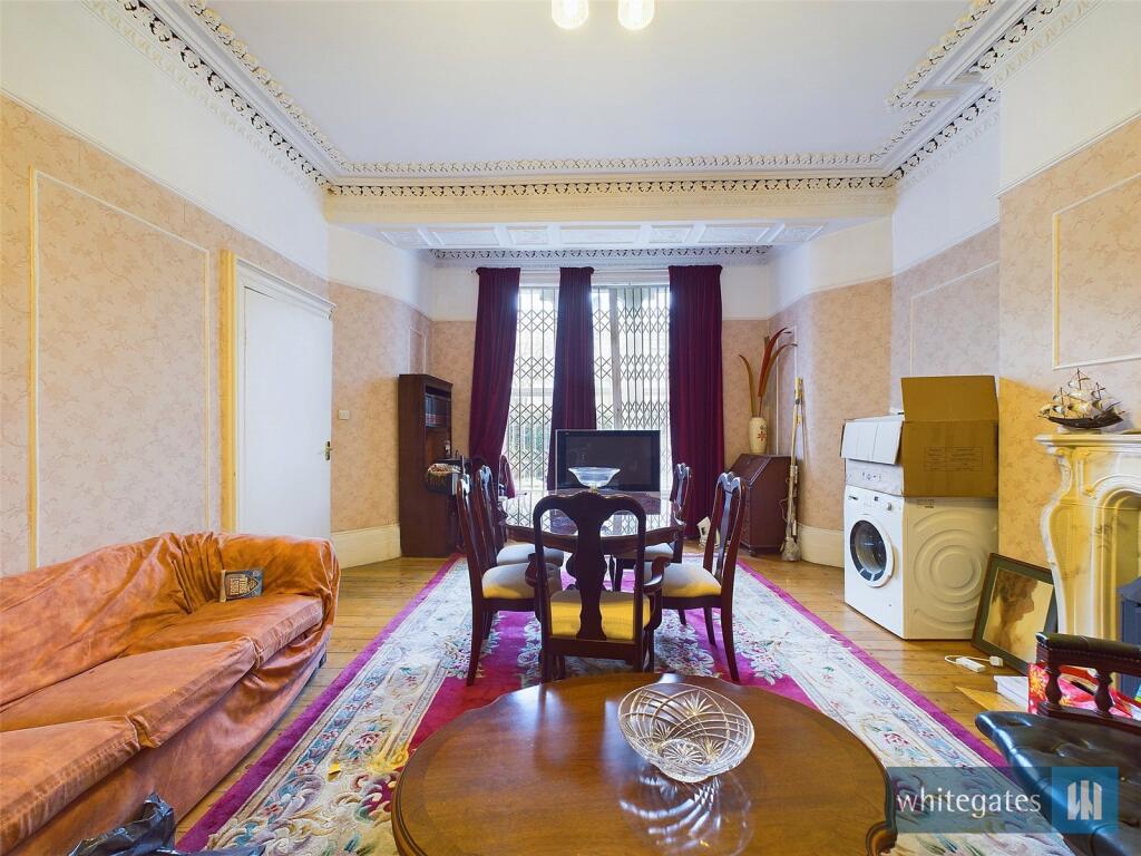 Additional property image - Apsley Villas, Apsley Crescent, Bradford, West Yorkshire, BD8