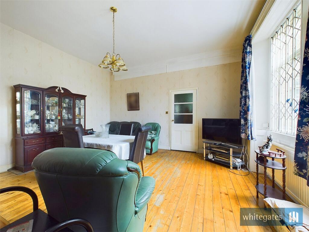 Additional property image - Apsley Villas, Apsley Crescent, Bradford, West Yorkshire, BD8