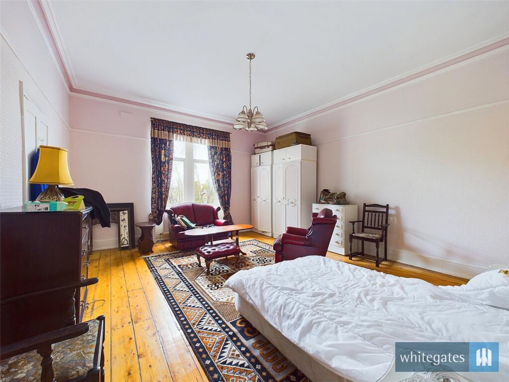 Additional property image - Apsley Villas, Apsley Crescent, Bradford, West Yorkshire, BD8