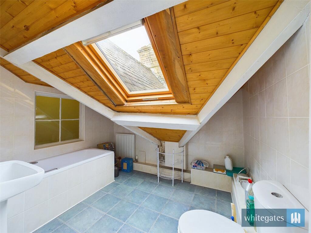Additional property image - Apsley Villas, Apsley Crescent, Bradford, West Yorkshire, BD8