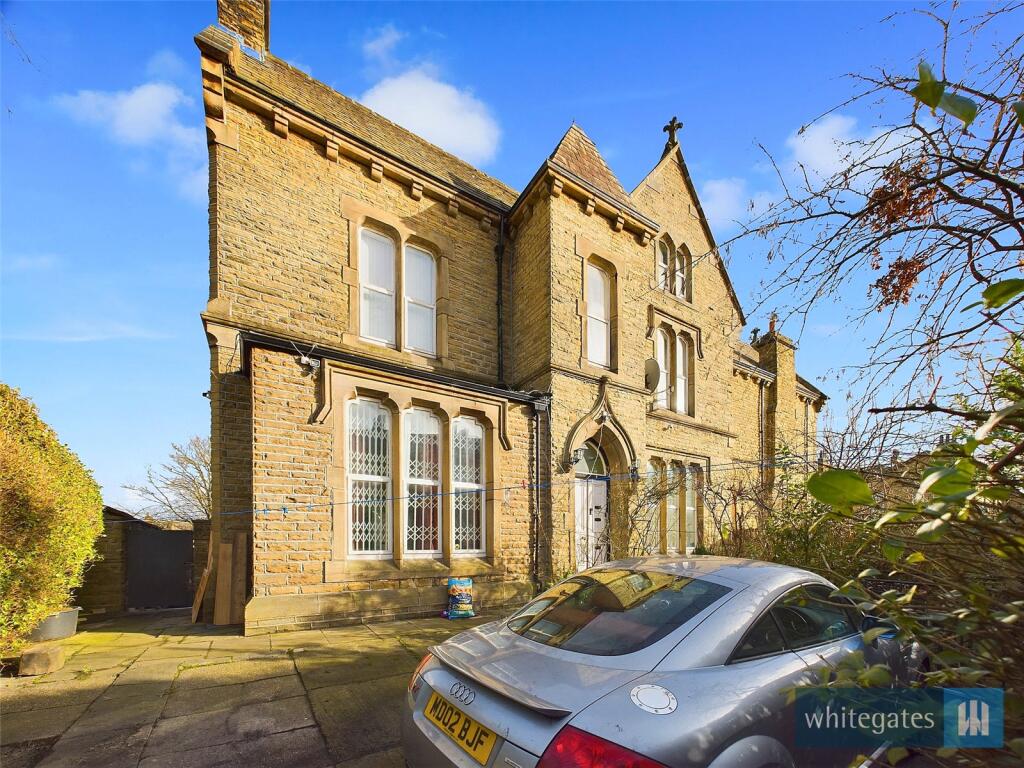 Additional property image - Apsley Villas, Apsley Crescent, Bradford, West Yorkshire, BD8