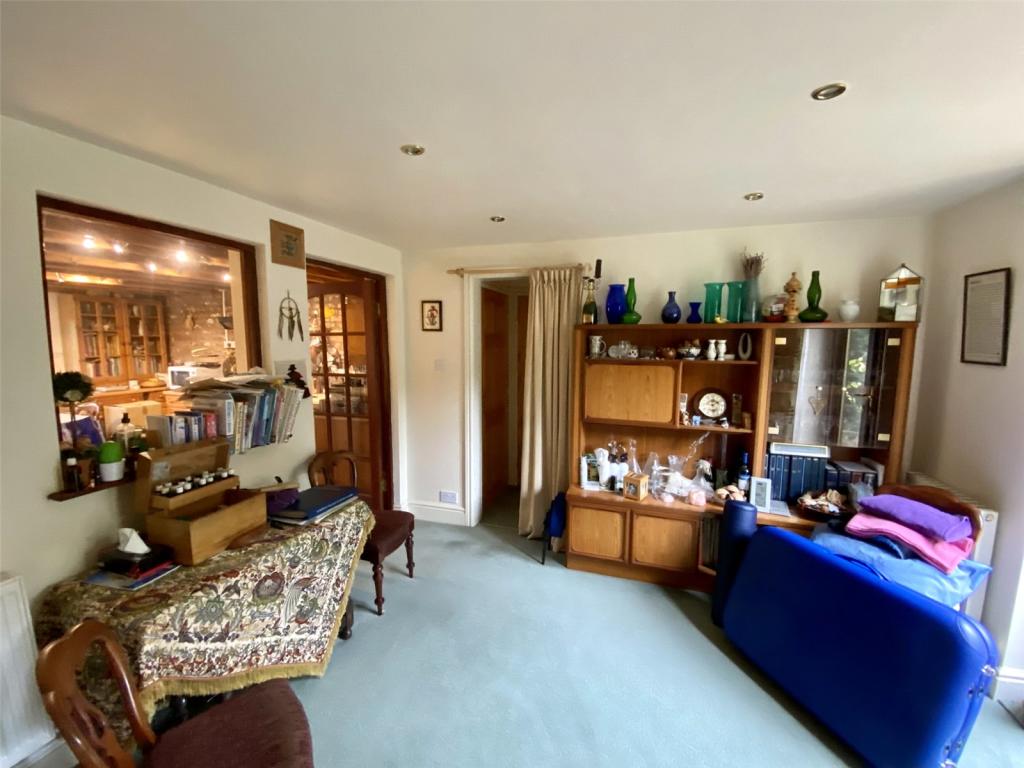 3 bedroom semidetached house for sale in Mount Pleasant, Brymbo