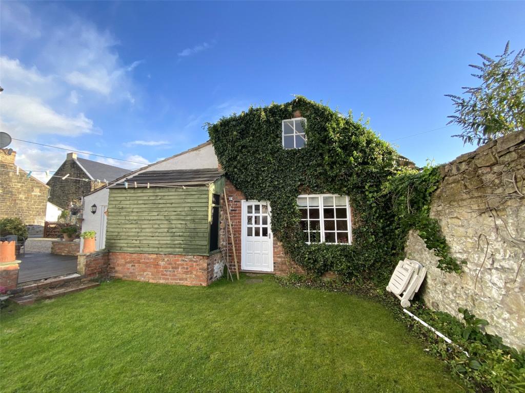 4 bedroom detached house for sale in Park Road, Coedpoeth, Wrexham, LL11