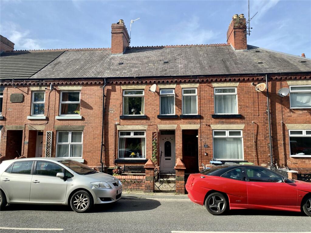 2 bedroom terraced house for sale in Tai King Street, Cefn Mawr, Wrexham, LL14