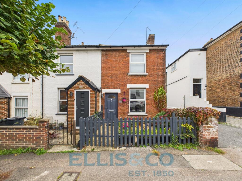 Main image of property: Lavender Hill, Tonbridge, Kent, TN9
