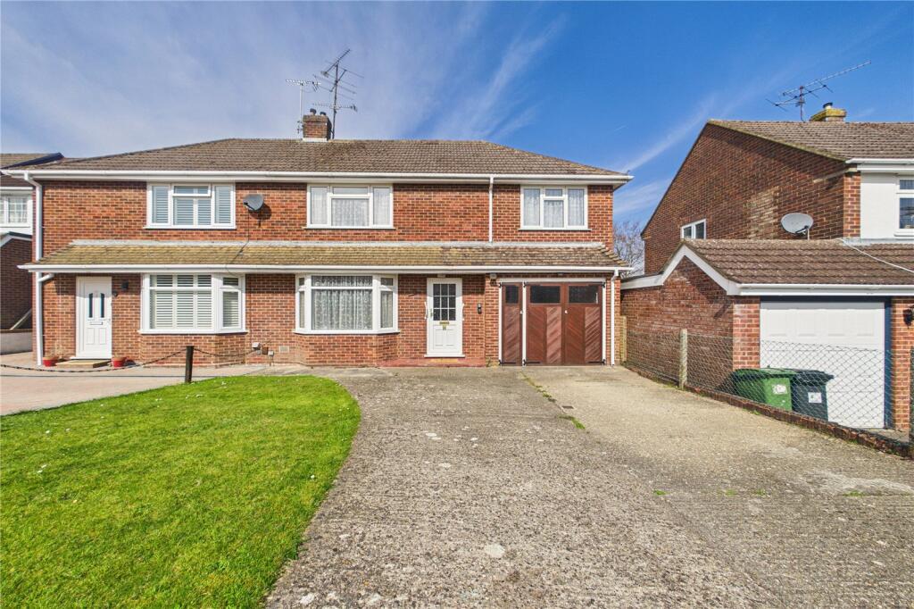 Main image of property: Warborough Avenue, Tilehurst, Reading, Berkshire, RG31