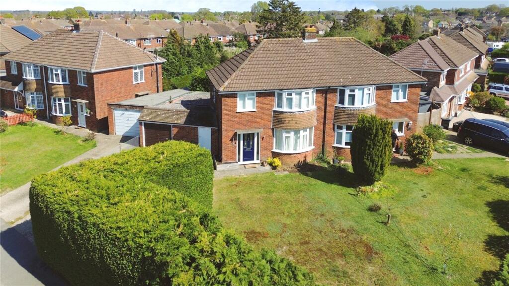 Main image of property: Warborough Avenue, Tilehurst, Reading, Berkshire, RG31