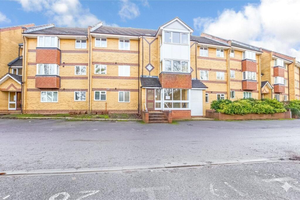 Main image of property: Armour Hill, Tilehurst, Reading, Berkshire, RG31