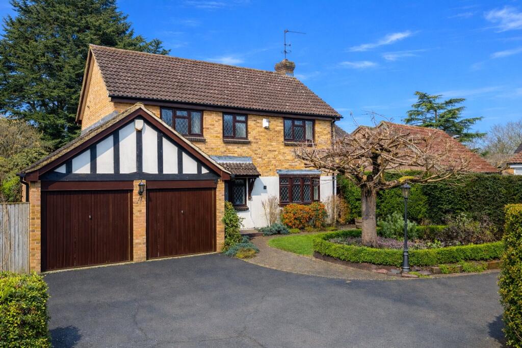 Main image of property: Duncan Gardens, Purley on Thames, Reading, Berkshire, RG8