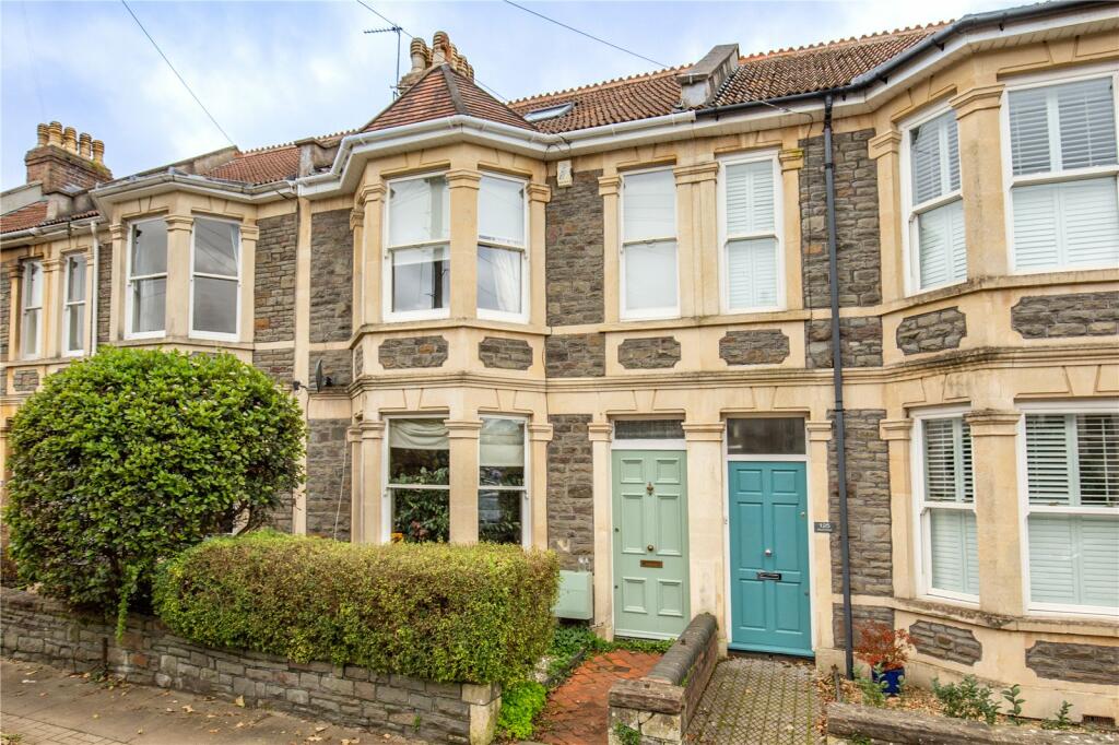 3 bedroom terraced house for sale in Howard Road, Westbury Park, Bristol, BS6