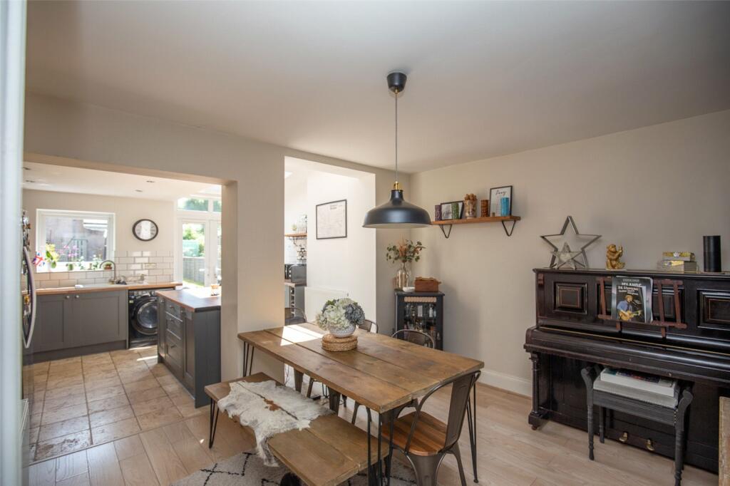 Additional property image - Eastfield Terrace, Bristol, BS9