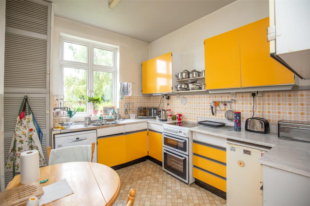 Additional property image - Henleaze Park Drive, Bristol, BS9