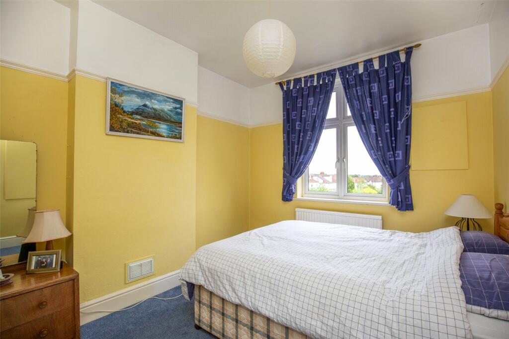 Additional property image - Henleaze Park Drive, Bristol, BS9