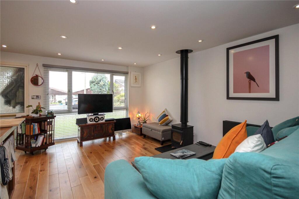 Additional property image - Kelston Gardens, Westbury On Trym, Bristol, BS10