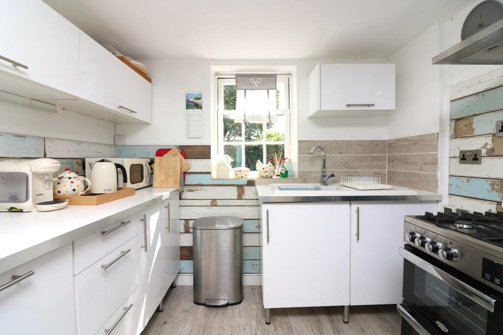Additional property image - Havelock Place, Ash