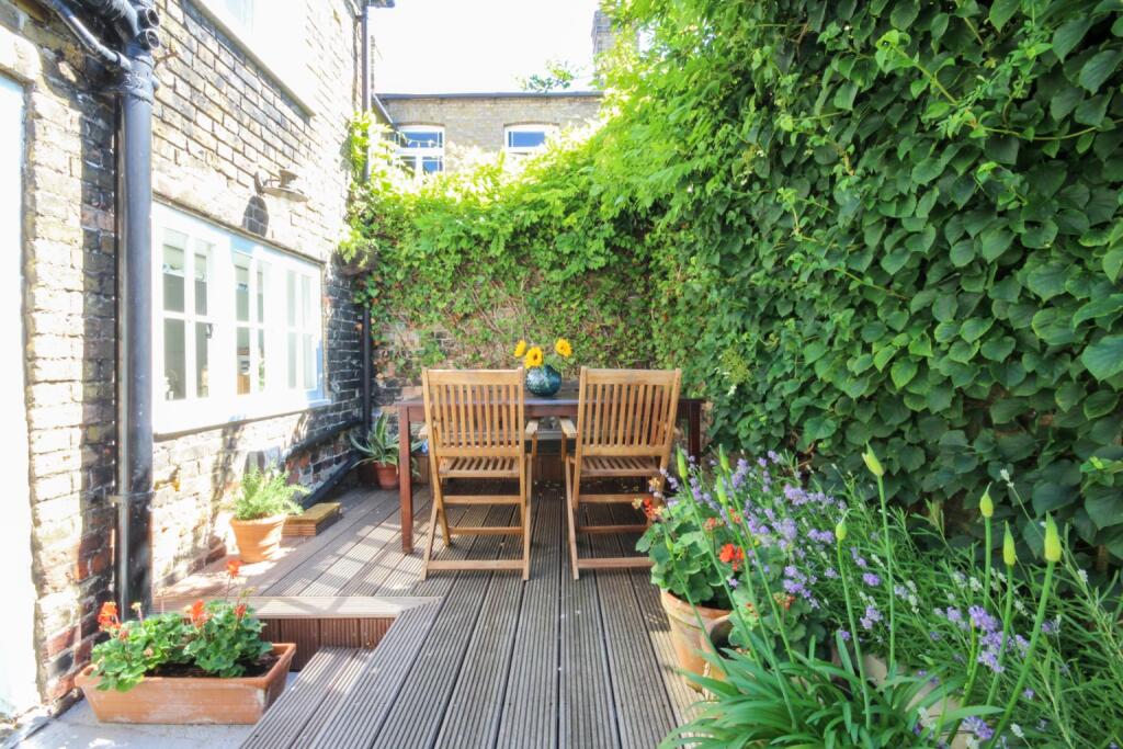Additional property image - Austins Lane, Sandwich