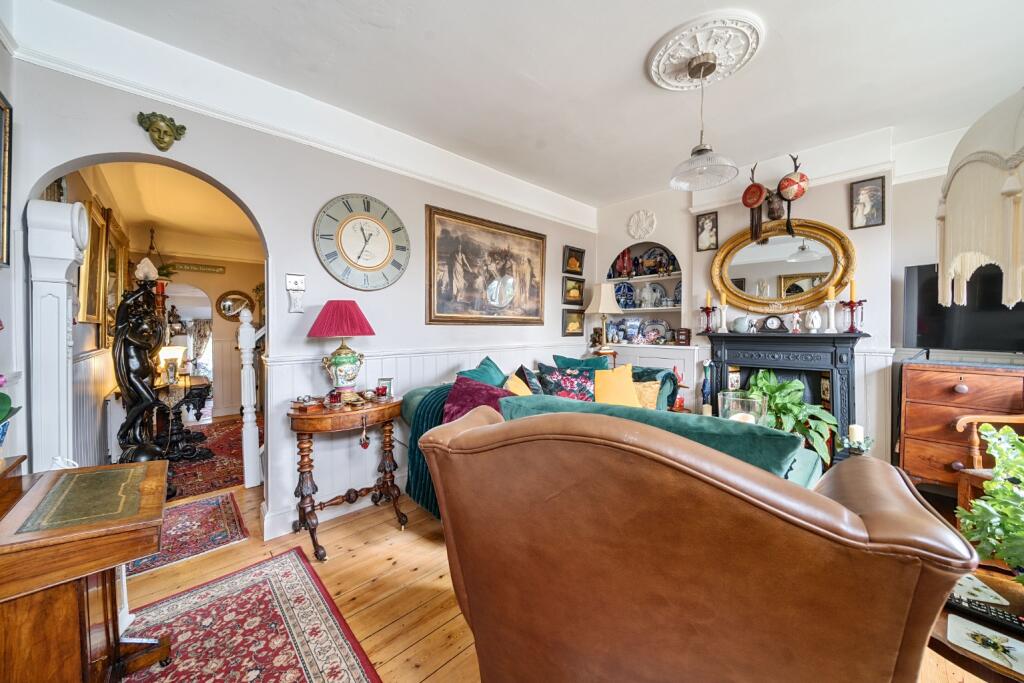 Additional property image - Woodnesborough Road, Sandwich, Kent, CT13
