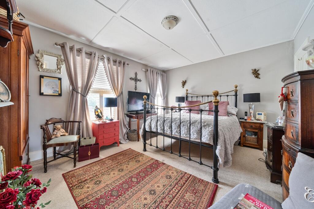 Additional property image - Woodnesborough Road, Sandwich, Kent, CT13