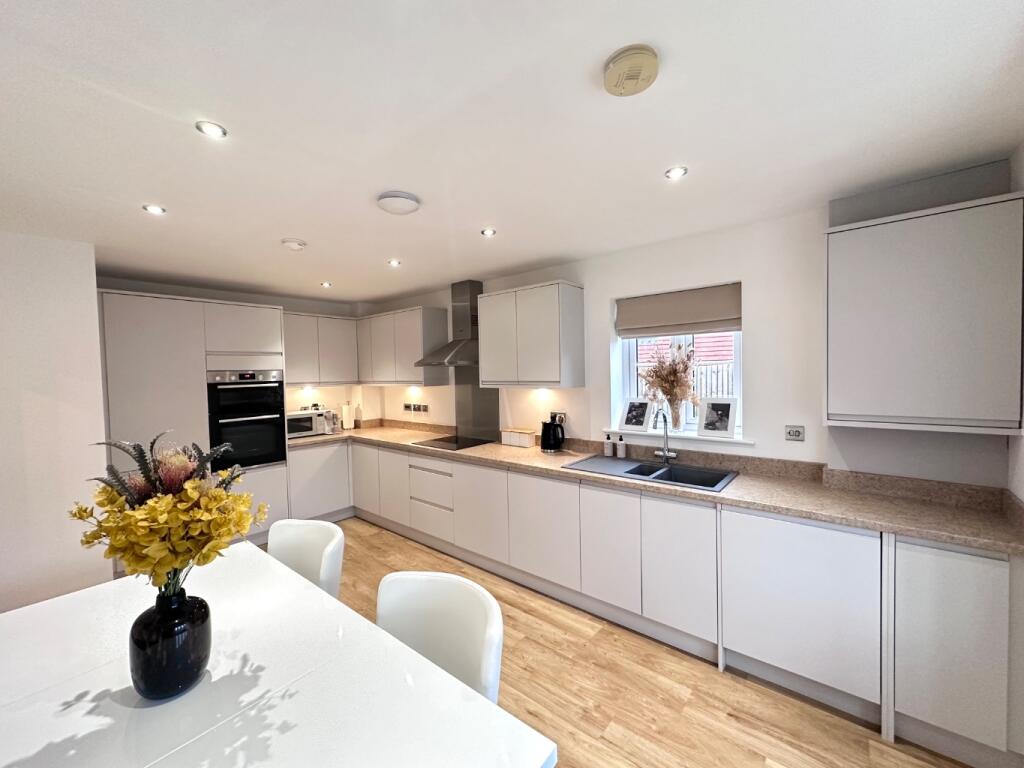Additional property image - Chartham, Canterbury, Kent, CT4
