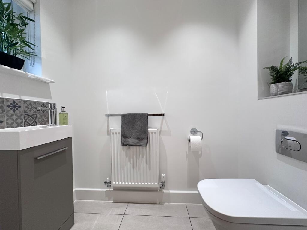 Additional property image - Chartham, Canterbury, Kent, CT4