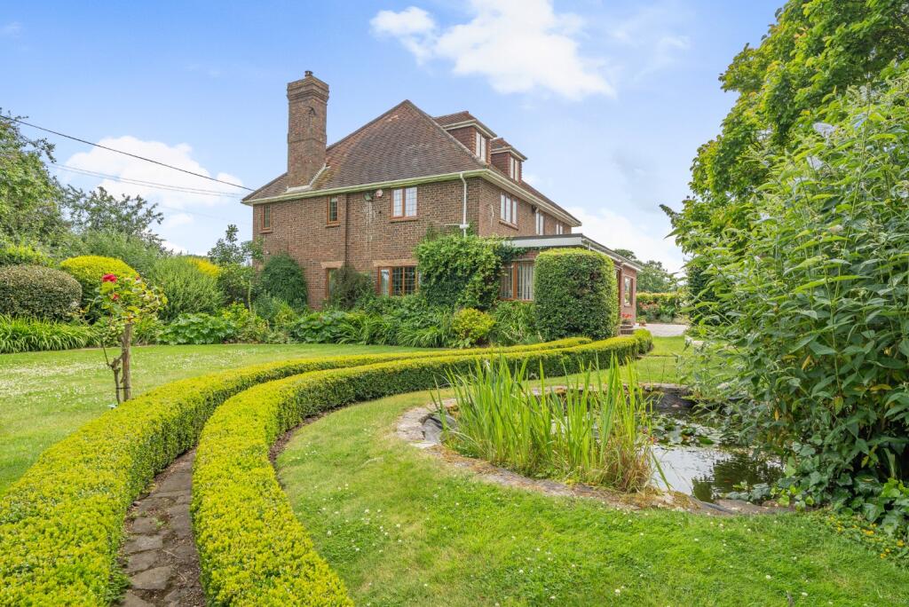 Main image of property: Grove Road, Grove, Canterbury, Kent, CT3