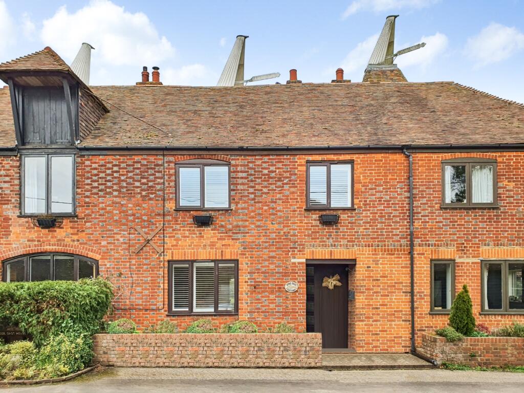 Main image of property: Hode Lane, Bridge, Canterbury