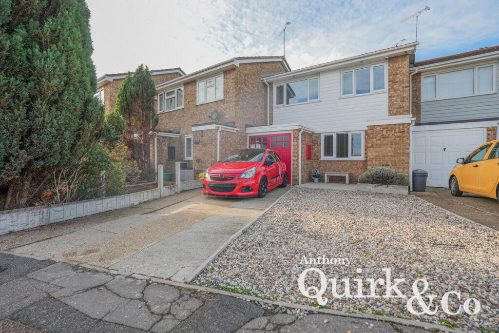 Main image of property: Harrow Road, Canvey Island, SS8