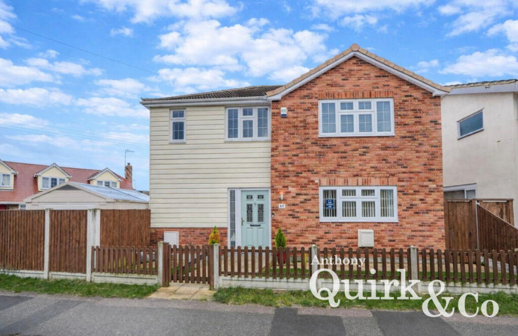 Main image of property: Waarden Road, Canvey Island, SS8