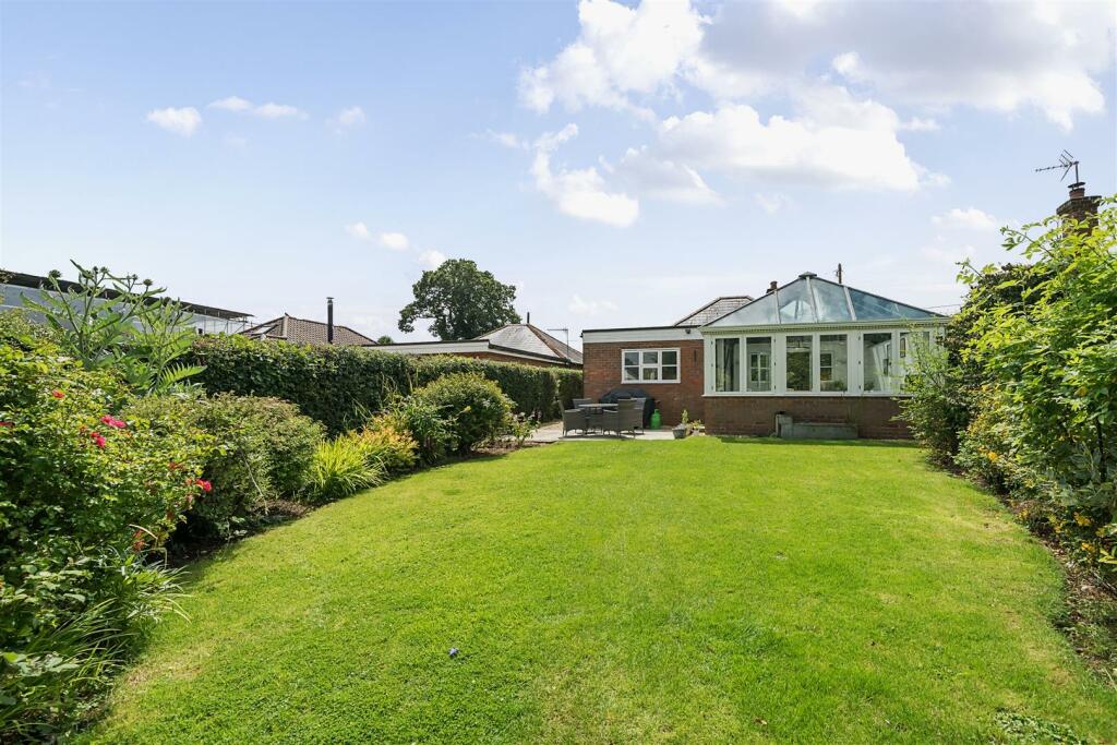 3 bedroom detached bungalow for sale in Jenkins Lane, St. Leonards