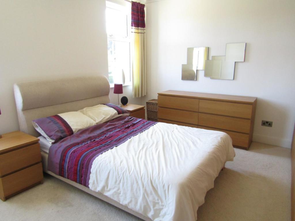 4 bedroom detached house for sale in Willingham Road, Knaith Park