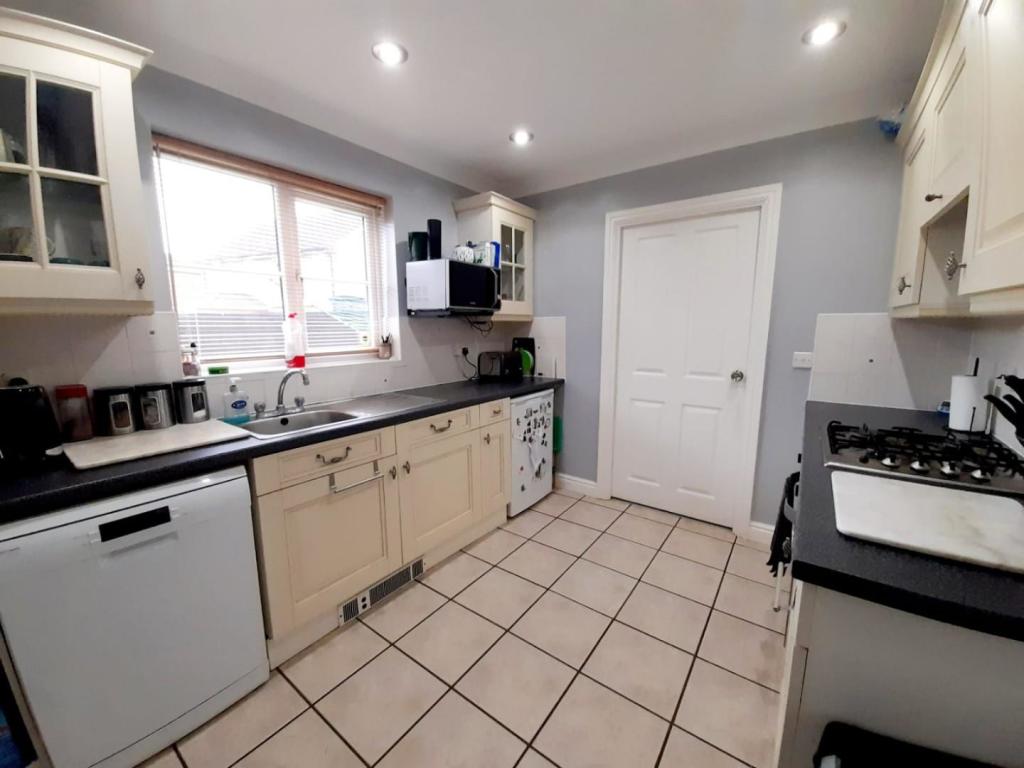 4 bedroom detached house for sale in Nursery Vale, Morton, Gainsborough