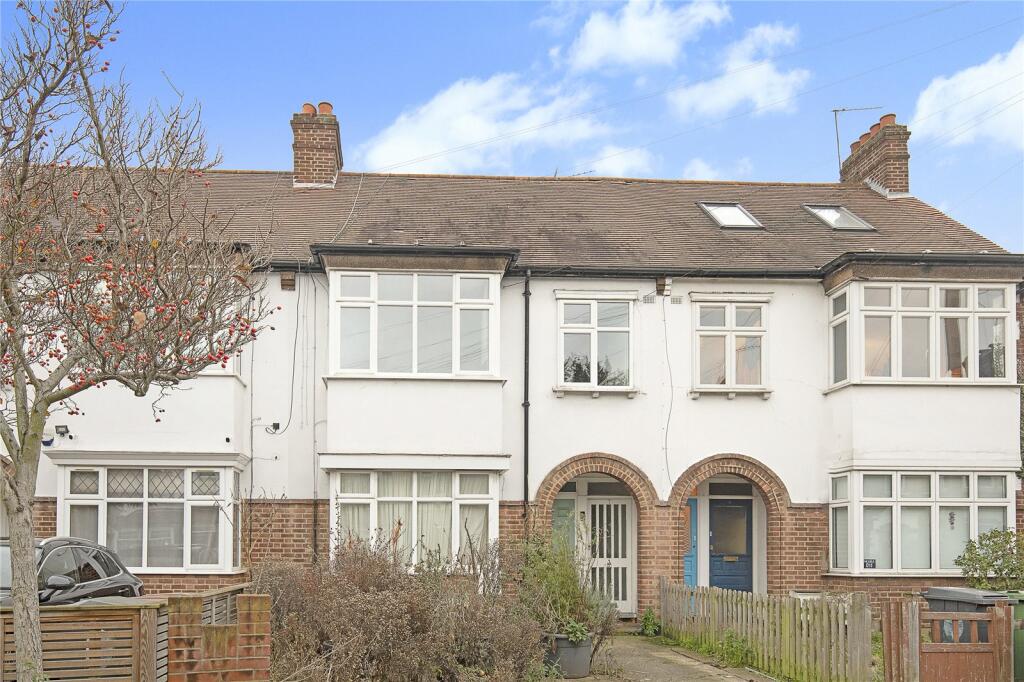 2 bedroom flat for sale in Sturge Avenue, Walthamstow, London, E17