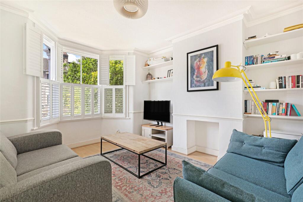 2 bedroom terraced house for sale in Chingford Road, Walthamstow