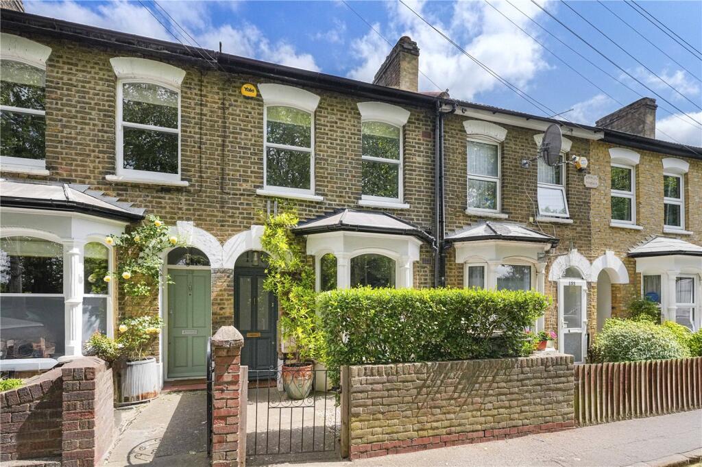 Main image of property: Chelmsford Road, Walthamstow, London, E17