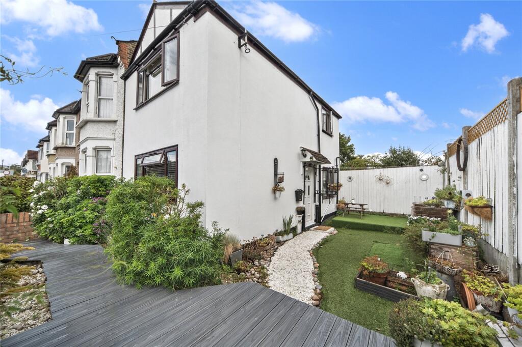 Main image of property: Oliver Road, Walthamstow, London, E17