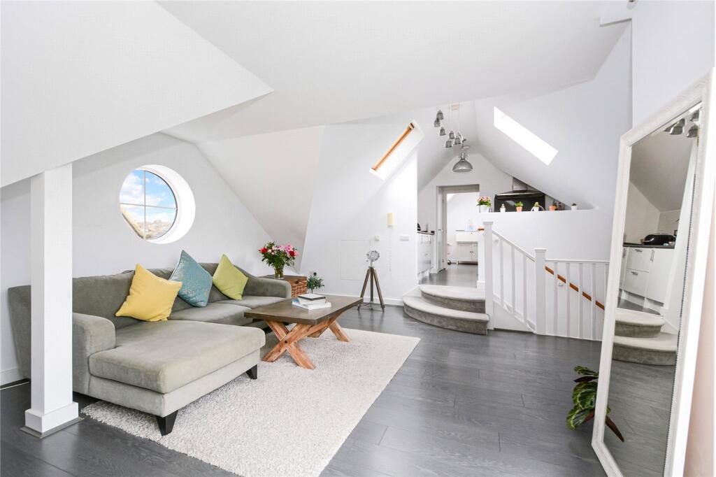 Main image of property: Forest Road, Walthamstow, London, E17