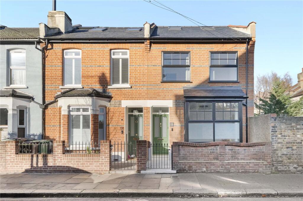 Main image of property: Queen Elizabeth Road, Walthamstow, London, E17