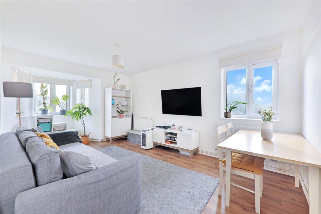 Main image of property: Fernhill Court, Walthamstow, London, E17