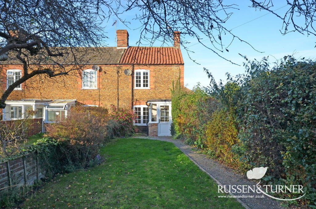 Main image of property: Charming End of Terrace Cottage in the Heart of Dersingham