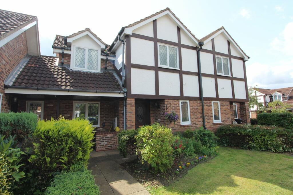 2 bedroom terraced house for sale in The Hawthorns, Lutterworth, LE17