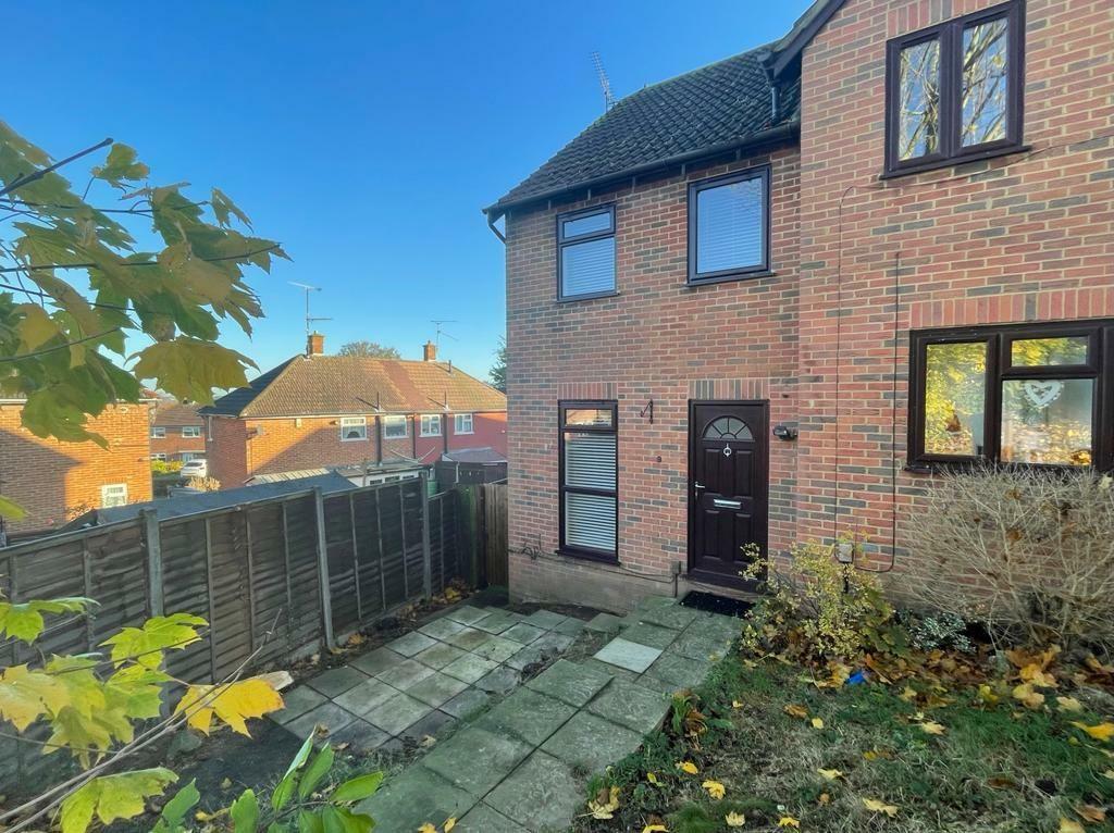 2 bedroom end of terrace house for sale in Yalding Close, Frindsbury, ME2