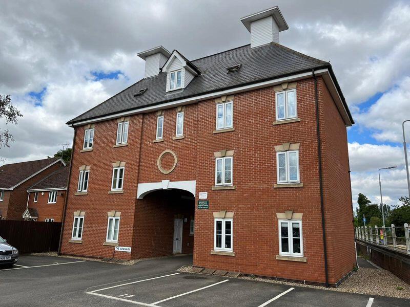 2 bedroom flat for sale in The Granary, Elmswell, IP30