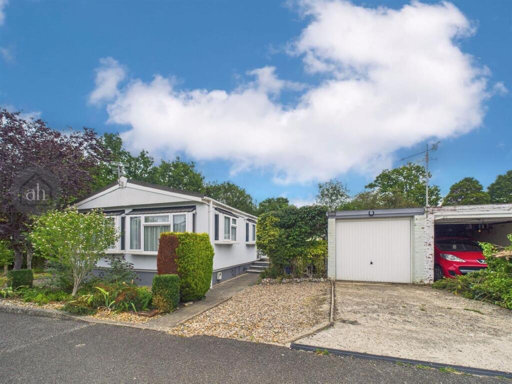 Main image of property: Shepherds Grove Park, Stanton