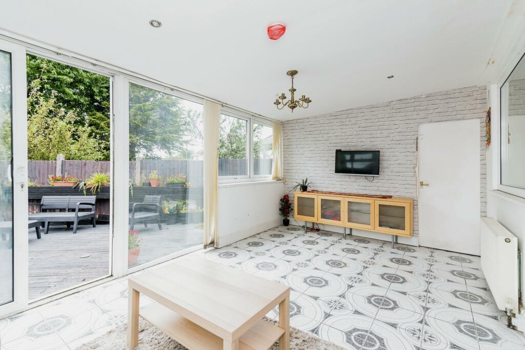 Additional property image - Pool Lane, Oldbury, B69