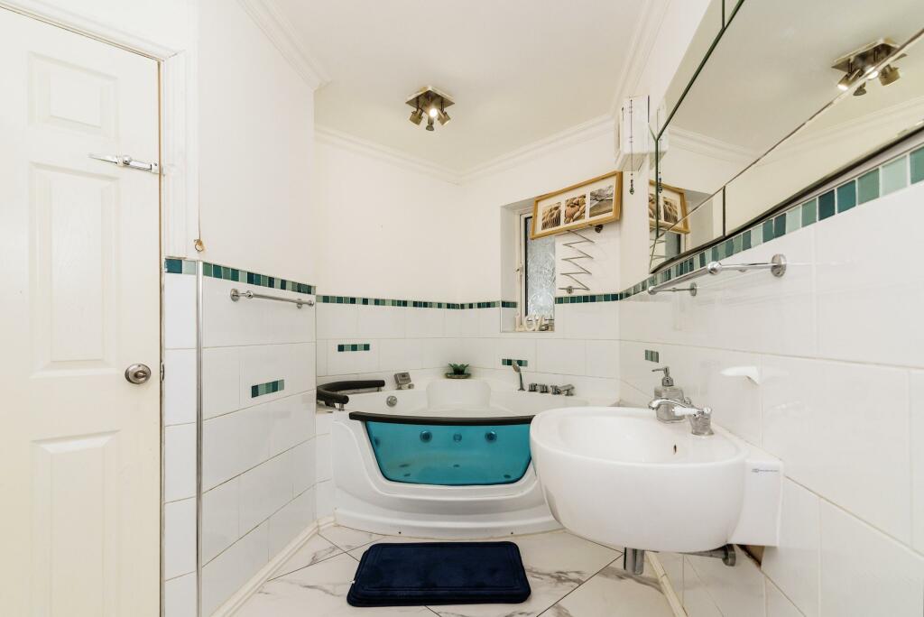Additional property image - Pool Lane, Oldbury, B69