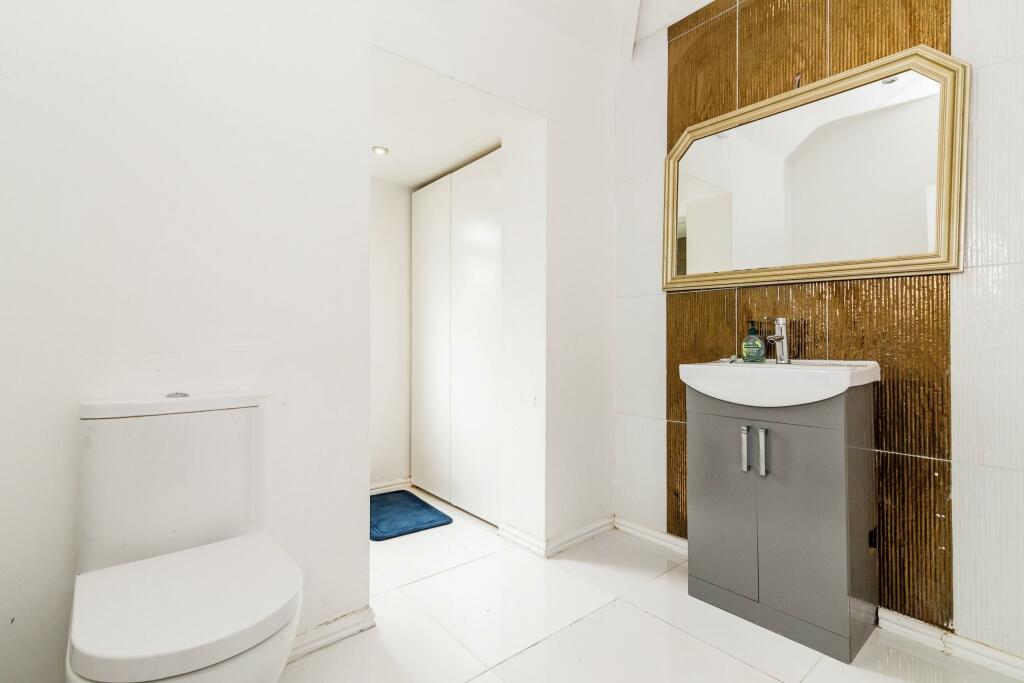 Additional property image - Pool Lane, Oldbury, B69