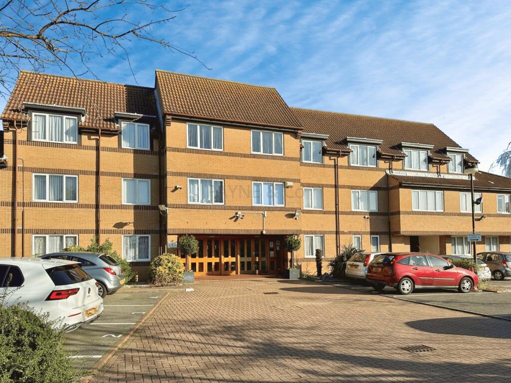 Main image of property: Beehive Lane, REDBRIDGE, IG4