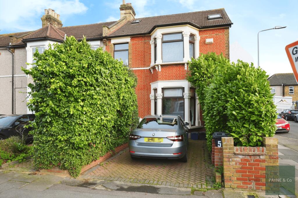 Main image of property: Kingswood Road, GOODMAYES, IG3