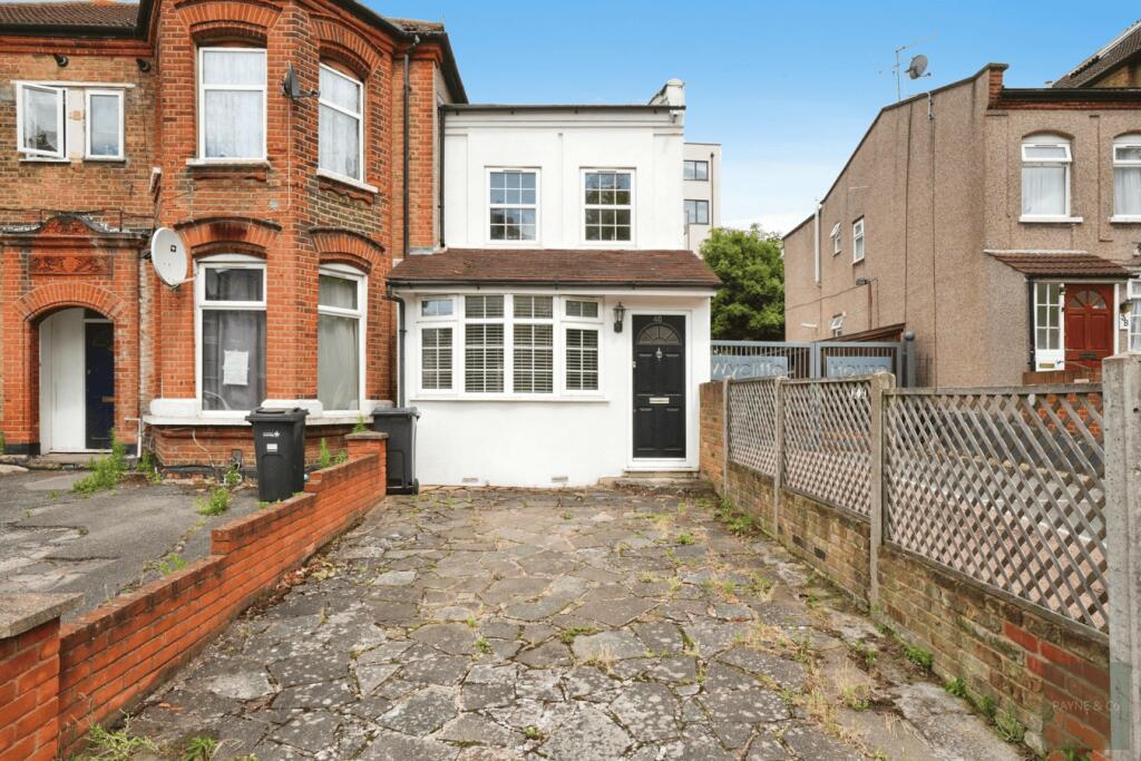 Main image of property: Mansfield Road, ILFORD, IG1