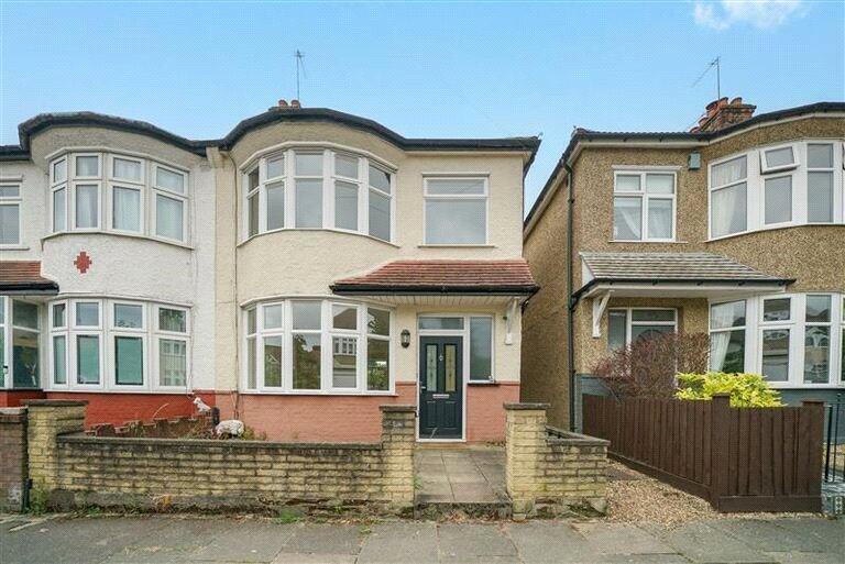 Main image of property: Lincoln Crescent, Enfield, EN1